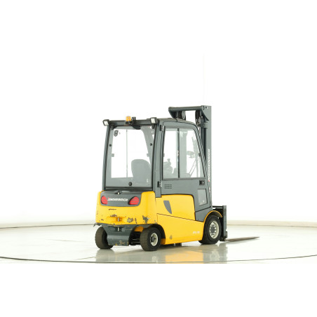 Chariot élévateur Electrique 3000kg Jungheinrich EFG-430