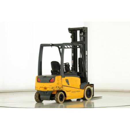 Chariot élévateur Electrique 3000kg Jungheinrich EFG-430