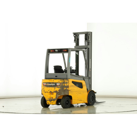 Chariot élévateur Electrique 2500kg Jungheinrich EFG-425-K