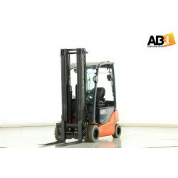 Chariot élévateur...