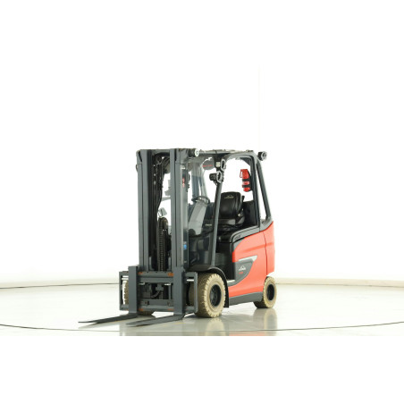 Chariot élévateur Electrique 3000kg Linde E-30-H-01-600 (1252)