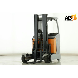 Chariot élévateur...