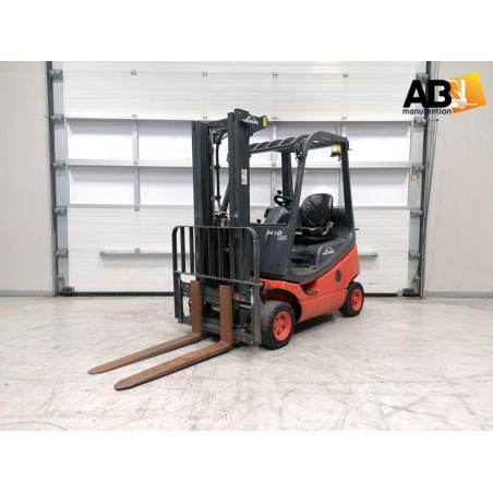 Chariot élévateur Gaz 1800kg Année 2016 Linde H-18-T-04 Levage mât triplex 4470mm
