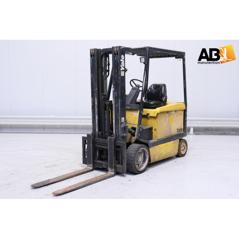 Chariot élévateur Yale ERC-30-AGF Electrique 3000kg Année 2002 Levage triplex 4710mm
