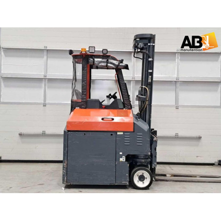 Chariot élévateur Combilift CBE-2500 Multidirectionnel Electrique 2500kg Année 2019 Levage mât triplex 5500mm