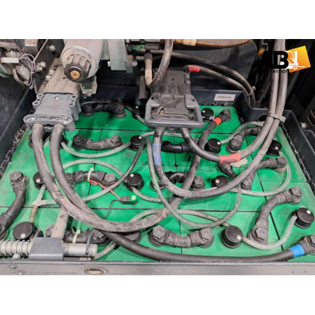 Chariot élévateur Combilift CBE-2500 Multidirectionnel Electrique 2500kg Année 2019 Levage mât triplex 5500mm