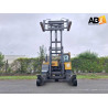Chariot élévateur d' occasion Latéral ou Multidirectionnel gaz 8,0t Combilift C8000-15