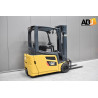 Chariot élévateur d'occasion Electrique 3 roues 1,8T Caterpillar 2ET4000