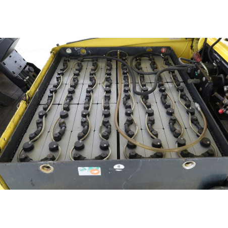 Chariot élévateur d'occasion Electrique 2,5T Hyster J-3.0-XN
