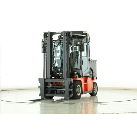 Chariot élévateur d'occasion Electrique 5,5T Kalmar ECG-55-6