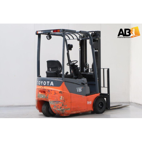 Chariot élévateur d'occasion Electrique 3 roues 1,5T Toyota 7-FBEST-15