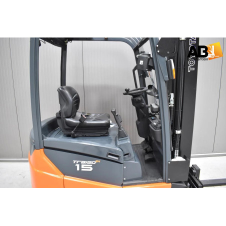 Chariot élévateur d'occasion Electrique 3 roues 1,5T Toyota 7-FBEST-15