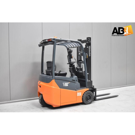 Chariot élévateur d'occasion Electrique 3 roues 1,5T Toyota 7-FBEST-15