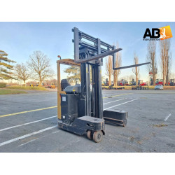 Chariot multidirectionnel occasion CATERPILLAR- AB MANUTENTION