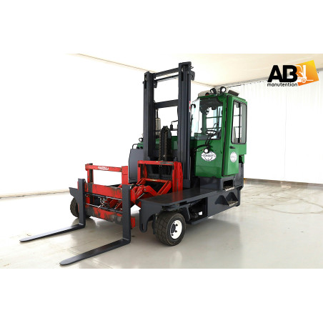 Chariot élévateur d'occasion Multidirectionnel Diesel 5,0T Combilift C8000