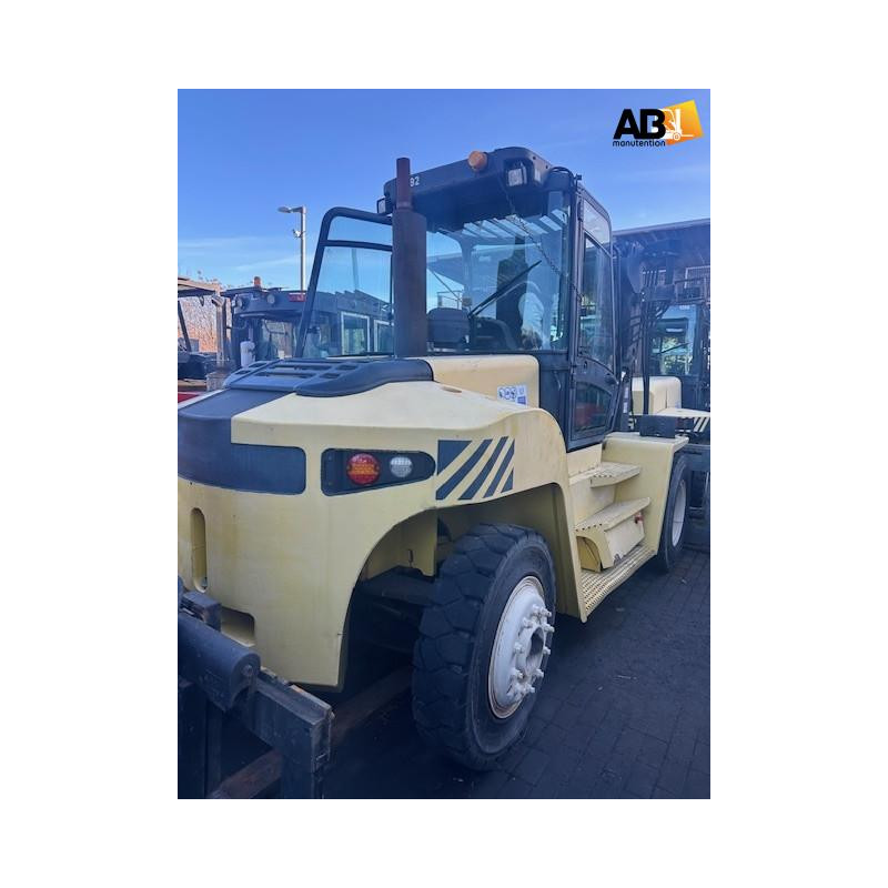 Chariot élévateur d'occasion HYSTER diesel Lourd - AB MANUTENTIN (59)