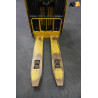 Gerbeur Accompagnant 1400kg  Yale MS14