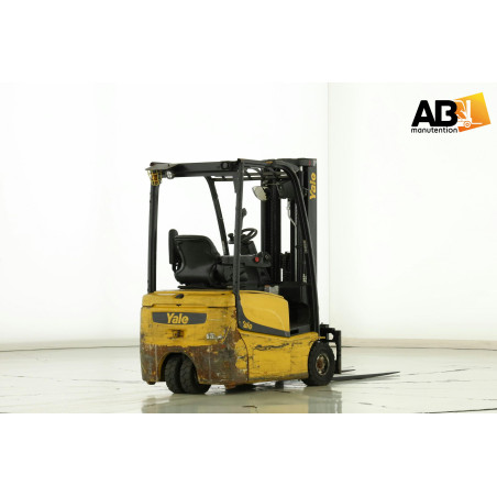 Yale ERP-16-VT_Chariot élévateur d'occasion Electrique 3 roues 1,6T