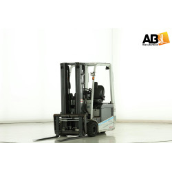 Chariot élévateur d'occasion Electrique 3 roues 1,6T UNICARRIERS- AB MANUTENTION-59