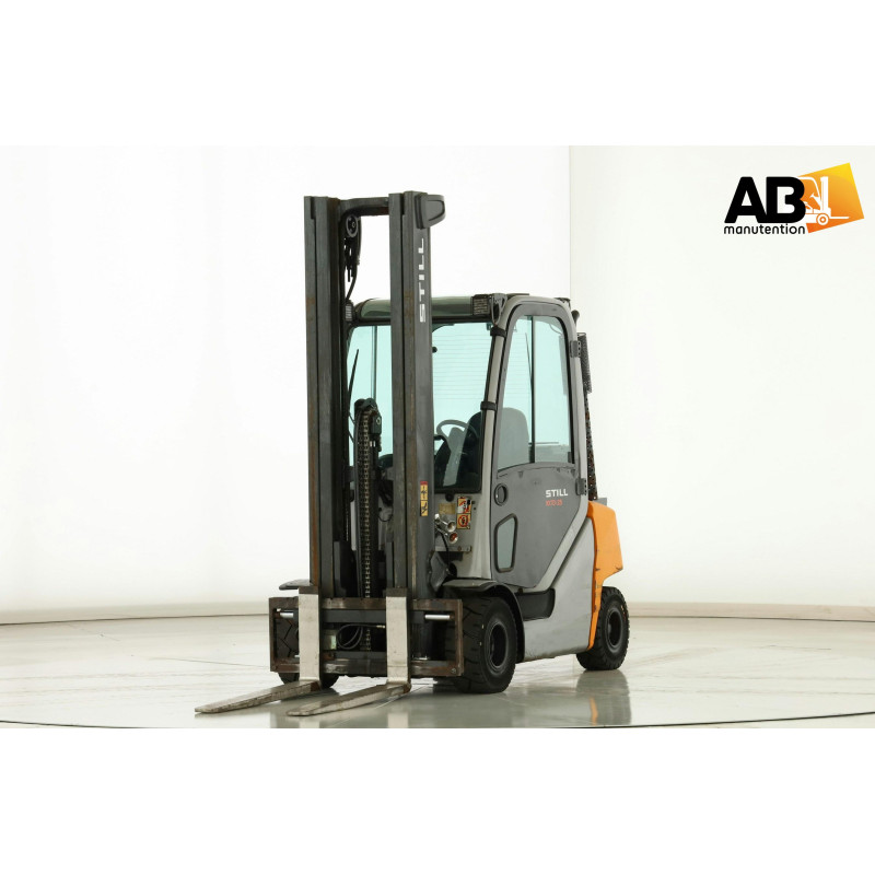 Chariot élévateur d'occasion diesel STILL 2,5T- AB MANUTENTION (59)