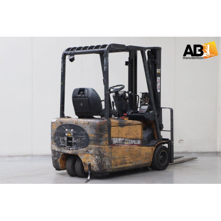 Caterpillar EP-20-KT Chariot élévateur d'occasion Electrique 3 roues 2,0T