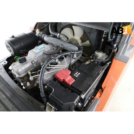 Toyota 52-8-FD-25_Chariot élévateur d'occasion Diesel 2,5T