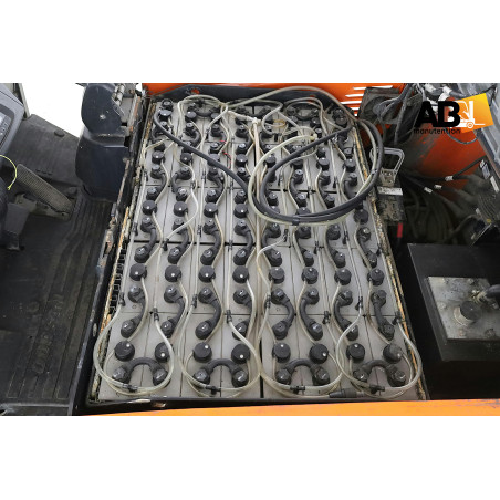 Doosan B-25-X-7_Chariot élévateur d'occasion Electrique 2,5T
