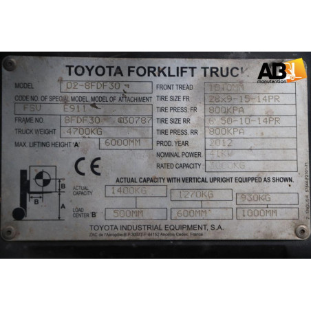 Toyota 02-8-FDF-30_Chariot élévateur d'occasion Diesel 3,0T