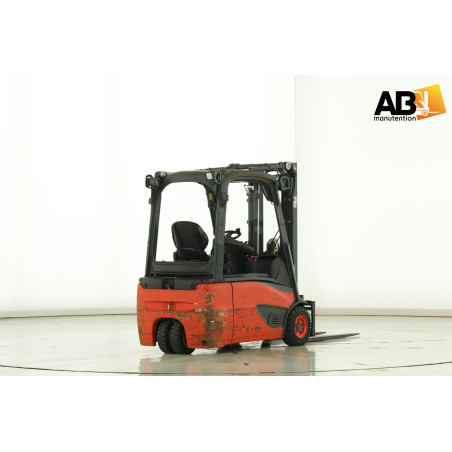 Linde E-16-C-02_Chariot élévateur d'occasion 3 roues Electrique  1,6T