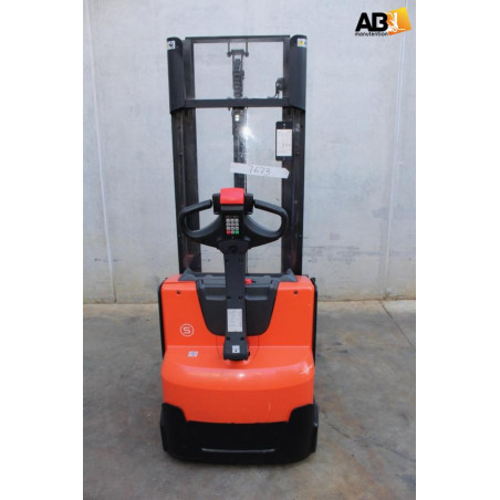 Copy 4102_BT SWE 100 Gerbeur d'occasion accompagnant 1,0T