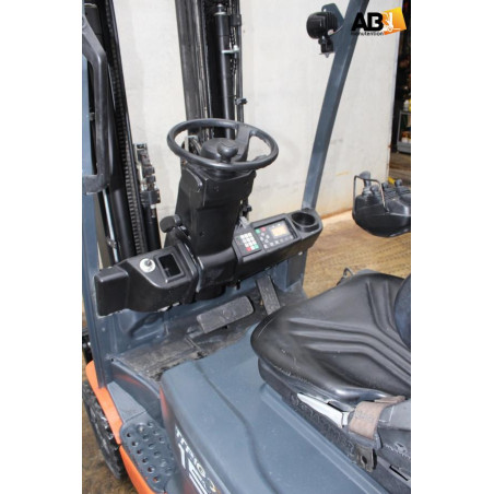 Toyota 8-FBE-15-T Chariot élévateur d'occasion Electrique 3 roues 1,5T