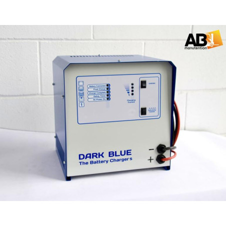 Chargeur de batterie monophasé Neuf 24v50Ah