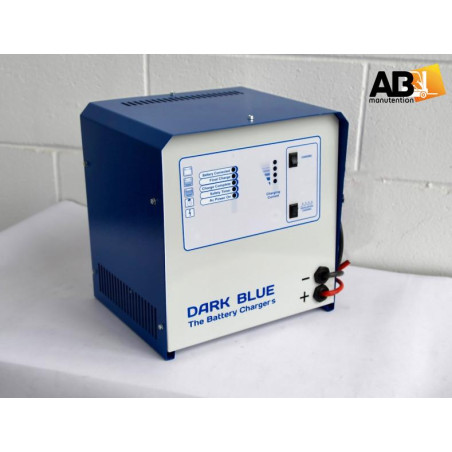 Chargeur de batterie monophasé Neuf 24v50Ah
