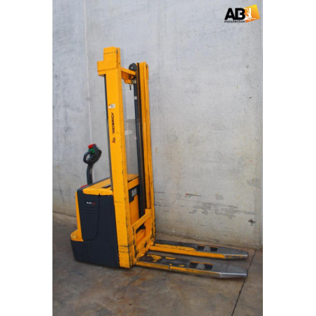 Jungheinrich EJC-12 Gerbeur d'occasion accompagnant 1200kg