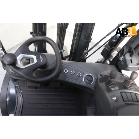 Copy3998-Linde H-35-D-01 Chariot élévateur d'occasion Diesel 3,5T