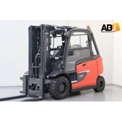 Linde E-50-HL-01 Chariot...