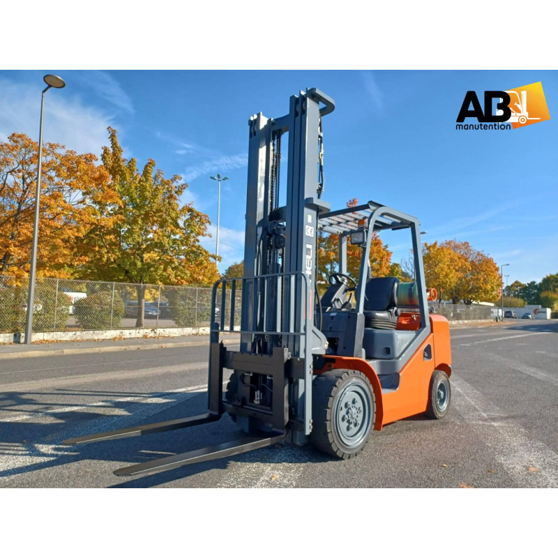 Chariot élévateur Gaz Heli CPYD-35